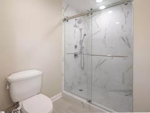 Bath - 219 E Shallowstone Rd, Greer, SC 29650 photo 2 of 4