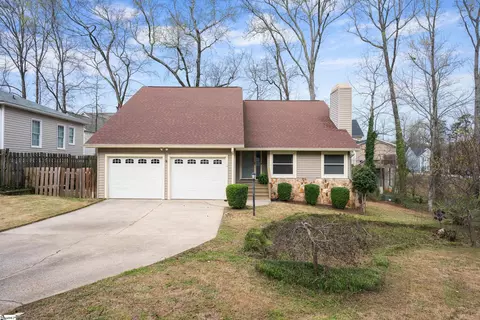 11 Meredith Ln, Greenville, SC 29607