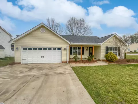 200 Pink Blossom Ct, Greenville, SC 29607
