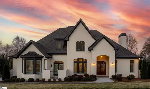 125 Gascony Dr, Greenville, SC 29609