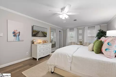 Bedroom - 210 Montclair Rd, Greer, SC 29651 photo 3 of 6