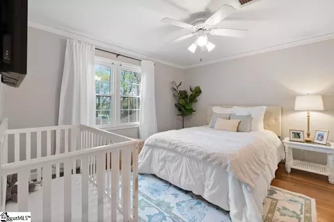 Bedroom - 210 Montclair Rd, Greer, SC 29651 photo 4 of 6