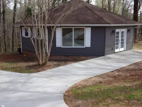 376 Oshields Rd, Easley, SC 29640