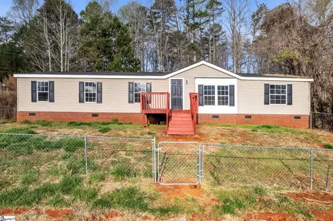 116 Homes Pond Ln, Taylors, SC 29687