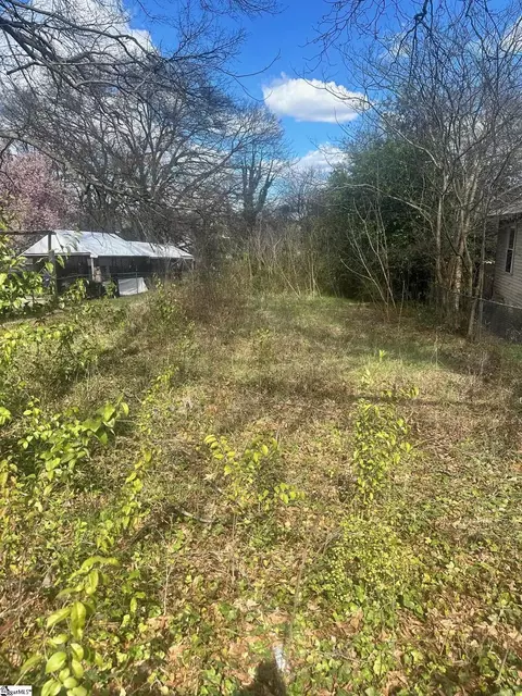 110 Judson Rd, Greenville, SC 29611