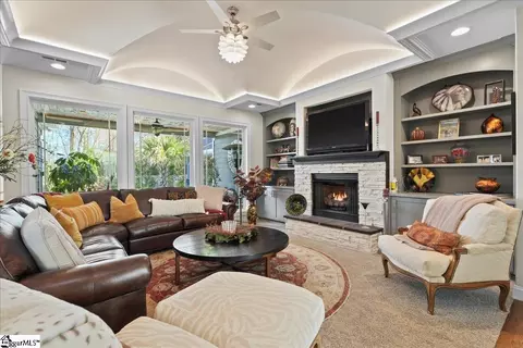 Living - 9 Melisa Ct, Greer, SC 29651 photo 1 of 3