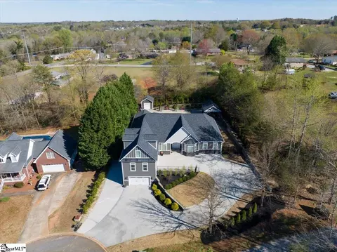 View/Area - 9 Melisa Ct, Greer, SC 29651 photo 2 of 2