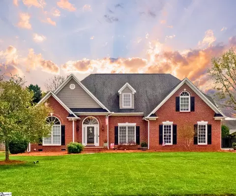 410 Roper Mountain Ct, Greenville, SC 29615