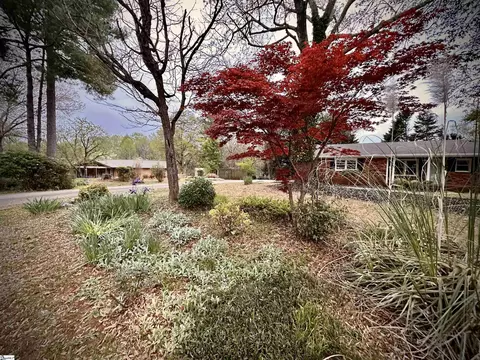 Exterior - 103 Gregory Dr, Greer, SC 29650 photo 7 of 8