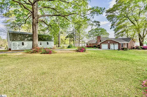 Exterior - 604 Rosemont Cir, Waterloo, SC 29384 photo 8 of 10