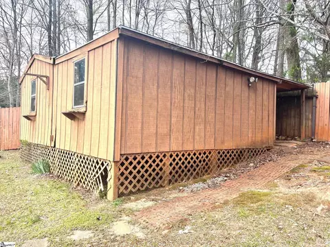 Exterior - 624 Slickum Rd, Easley, SC 29640 photo 6 of 6