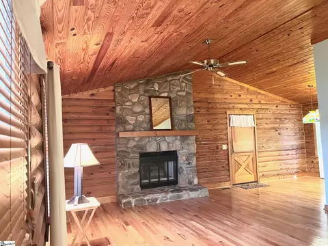 Living - 624 Slickum Rd, Easley, SC 29640 photo 1 of 3