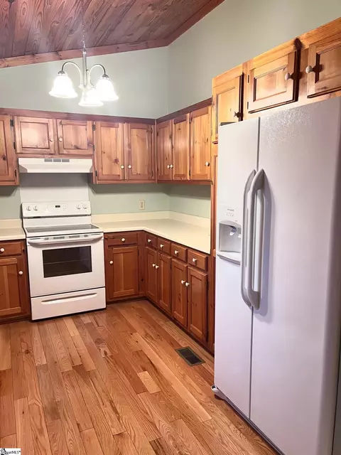 Kitchen - 624 Slickum Rd, Easley, SC 29640 photo 2 of 2
