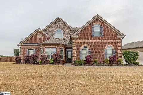 165 Harbrooke Cir, Greer, SC 29651