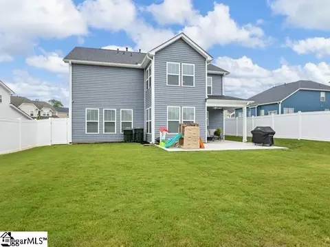 Exterior - 905 Wild Pine Ct, Duncan, SC 29334 photo 7 of 8