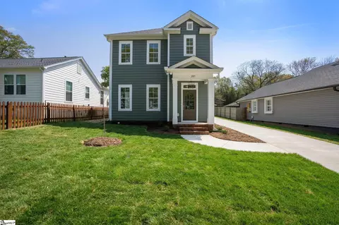 203 Landwood Ave, Greenville, SC 29607