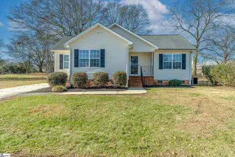 116 Baker Street Ext, Greenville, SC 29611