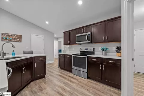 Kitchen - 130 Red River Rd, Easley, SC 29640 photo 3 of 3
