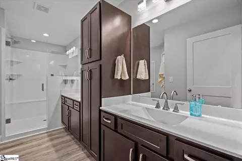 Bath - 130 Red River Rd, Easley, SC 29640 photo 1 of 3