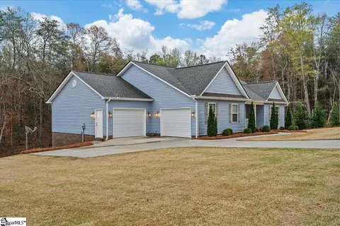 Exterior - 130 Red River Rd, Easley, SC 29640 photo 2 of 8