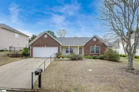 105 Cretewood Pl, Taylors, SC 29687