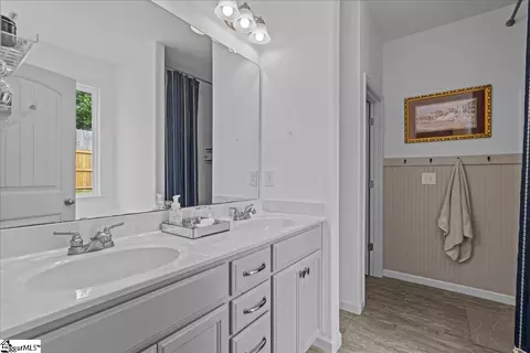 Bath - 16 Royal Pine Way, Greer, SC 29650 photo 1 of 2