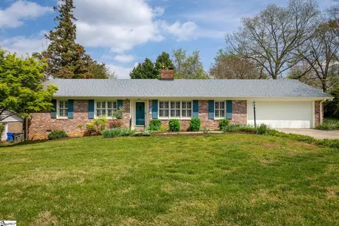 743 Richbourg Rd, Greenville, SC 29615