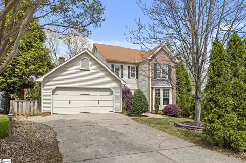 15 Old Taylor Ct, Greenville, SC 29615