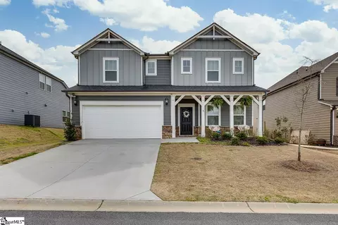 9 Cottontail Ct, Simpsonville, SC 29680