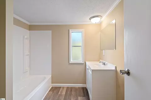 124 High St, Converse, SC 29329 photo 15