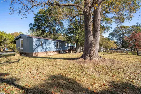 124 High St, Converse, SC 29329 photo 3