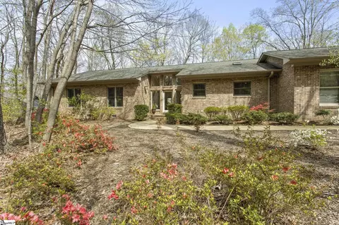 106 Montverde Dr, Greenville, SC 29609