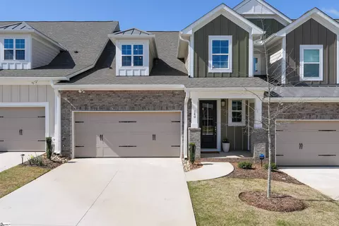 140 Green Heron Rd, Greenville, SC 29607