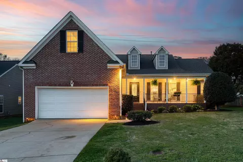 4 Ladybird Ct, Simpsonville, SC 29680