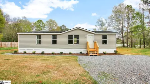 42 Rocky Springs Church Rd, Laurens, SC 29360