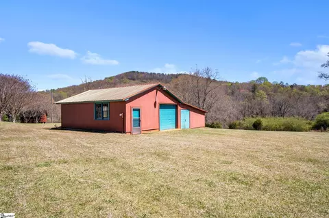 Exterior - 827 Meece Mill Rd, Pickens, SC 29671 photo 3 of 5