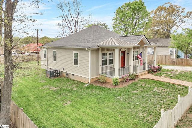 4 7th St, Greenville, SC 29611
