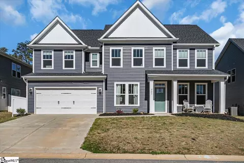 223 Fenwick Dr, Woodruff, SC 29388
