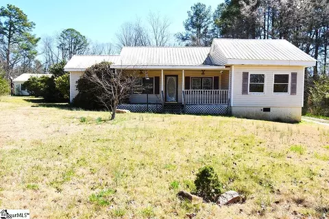 530 Wingo Rd, Roebuck, SC 29376