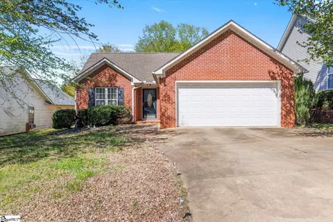 551 Fawn Branch Trl, Boiling Springs, SC 29316
