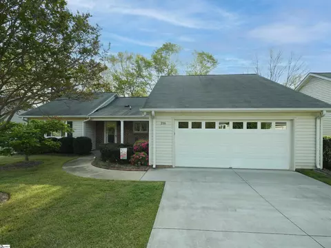 216 Creek Forest Dr, Greenville, SC 29615
