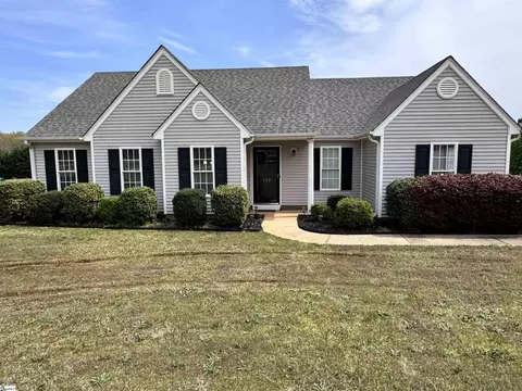 128 Ballentine Rd, Easley, SC 29642