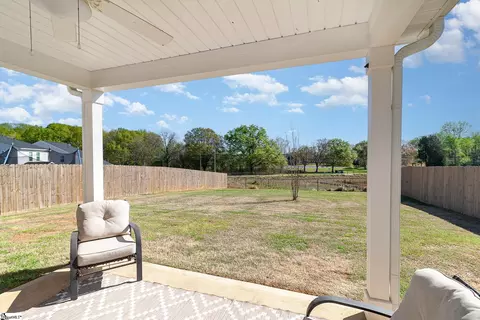 Exterior - 1237 Paramount Dr, Lyman, SC 29365 photo 7 of 10