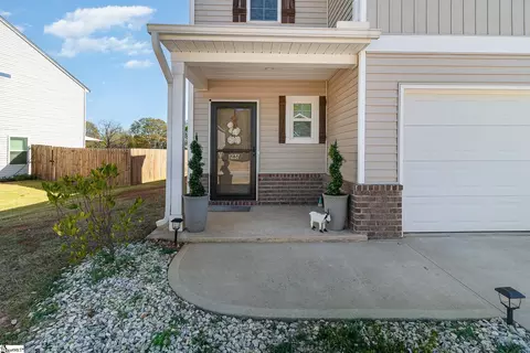 Exterior - 1237 Paramount Dr, Lyman, SC 29365 photo 4 of 10