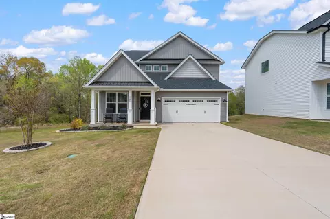 Exterior - 604 River Trace Loop, Simpsonville, SC 29680 photo 8 of 8