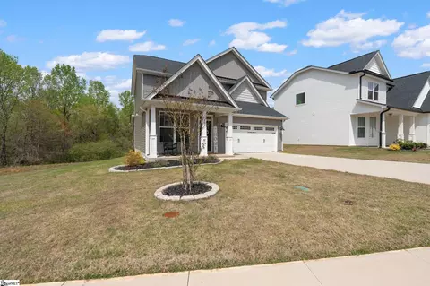 Exterior - 604 River Trace Loop, Simpsonville, SC 29680 photo 7 of 8