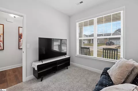 Living - 604 River Trace Loop, Simpsonville, SC 29680 photo 1 of 5