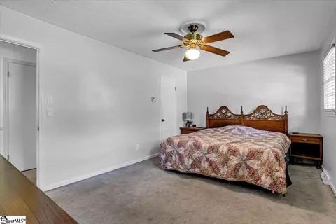 Bedroom - 115 Snipe Ln, Easley, SC 29642 photo 4 of 5