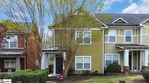 3 Jay St, Greenville, SC 29601