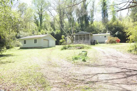 523 Belvue Rd, Travelers Rest, SC 29690